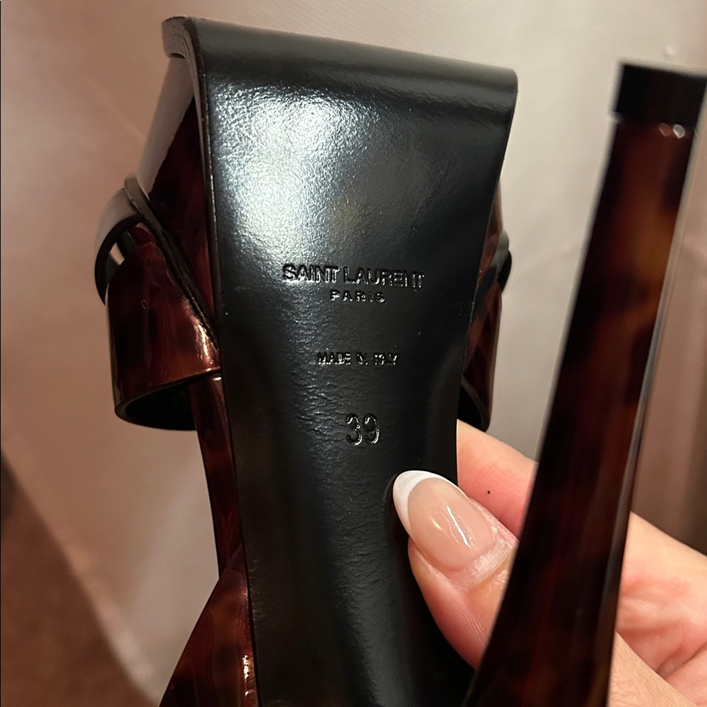 Saint Laurent Tortoiseshell Patent Platform 39 - Picture 12 of 14